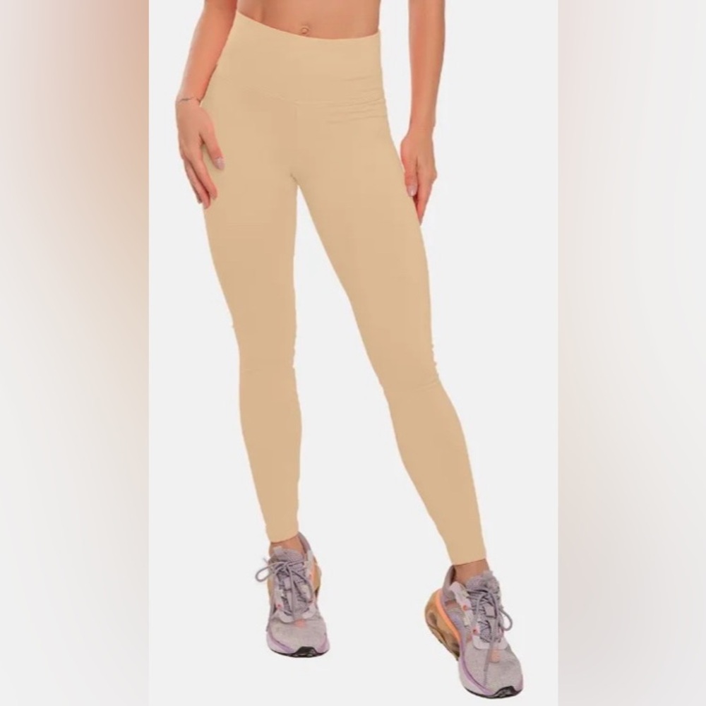 Babalú Women's Tan High-Waisted Exercise Leggings NIP